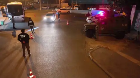 Diyarbakır’da asayiş uygulamaları: Uyuşturucuyu buğday torbalarında gizlemişler