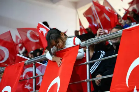 Serik'te Cumhuriyet'in 103. Yılı Görkemli Bir Törenle Kutlandı