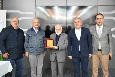 Prof. Dr. İhsan Süreyya Sırma'Bir Değer Bir Ömür' Projesi İçin Yeşilyurt'ta Konuştu