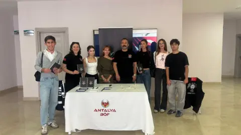 Antalya’da "Gençlerle Beraberiz" projesiyle 14 bin 638 öğrenciye ulaşıldı