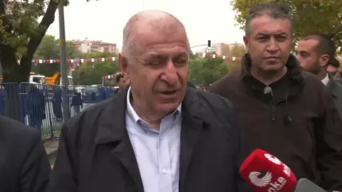 Cumhuriyet'in 103. yılında Anıtkabir'de Ümit Özdağ hukuk devleti uyarısı yaptı