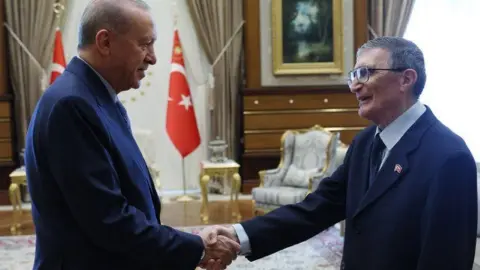 Cumhurbaşkanı Erdoğan'dan Nobel Ödüllü Aziz Sancar'a Kabul
