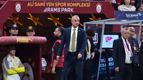 Bomba iddia! Fenerbahçe, İsmail Kartal ile yollarını ayırdı