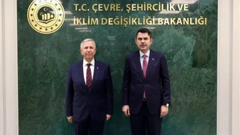 Murat Kurum ile Mansur Yavaş bakanlıkta bir araya geldi