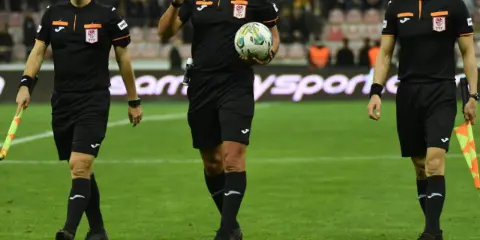 Kocaelispor - Çaykur Rizespor’un Maçının Hakemleri Açıklandı!