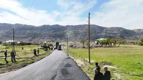 Hani-Elazığ yolu sıcak asfaltla yeniledi