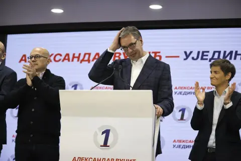 Sırbistan erken genel seçiminde Vucic yenilgiyi kabul etti