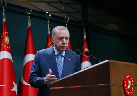 Türk Devletleri Teşkilatı Devlet Başkanları Konseyi 13. Zirvesi başladı