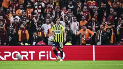Mert Hakan Yandaş'tan derbi sonrası açıklama: Özür dilerim!