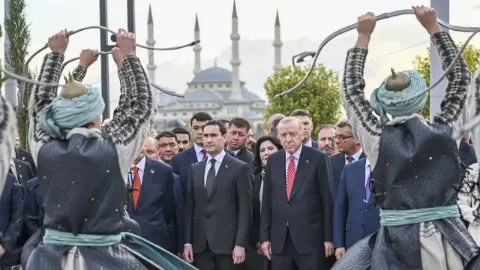 Cumhurbaşkanı Erdoğan, Türk Devletleri Medeniyet Parkı ve Beştepe Millet Ormanı’nın açılışına katıldı