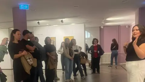 Melahat ve Eşref Üren çiftinin eserleri "Yan Yana" sergisinde buluştu