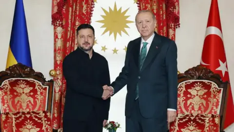 Cumhurbaşkanı Erdoğan ve Zelenskiy açıklama yapıyor