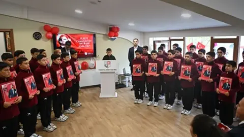 Apranti Eğitim Merkezi’nde 29 Ekim Cumhuriyet Bayramı Kutlaması