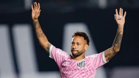 Santos – Bahia Maçında Neymar Kırmızı Kart Görerek Oyundan Atıldı