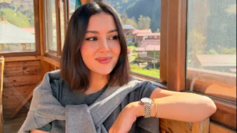 Asena Atalar Ayder Yaylası’nda 75 metrelik zipline’ı denedi