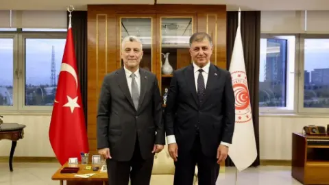 Cemil Tugay ve Ömer Bolat İzmir Ekonomisi İçin Ankara’da Buluştu