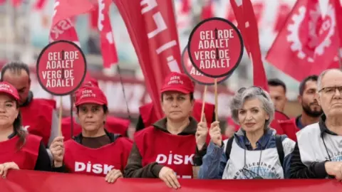 DİSK Başkanı Arzu Çerkezoğlu: Ülkede Bölüşüm Terazisi Bozuldu