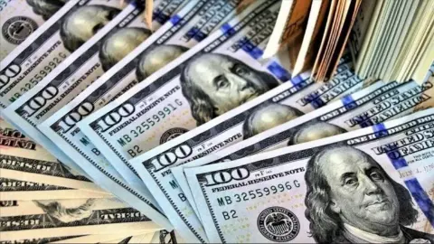 ABD Dolar Endeksi 102,4 Seviyesinde Fed Kararı Bekleniyor