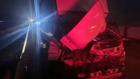 Bozüyük'te Kamyon Tıra Çarptı: Bir Yaralı