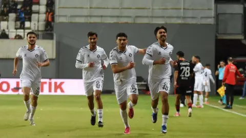 Altay stat değiştirerek çıkış arıyor: Hedef ilk iç saha galibiyeti