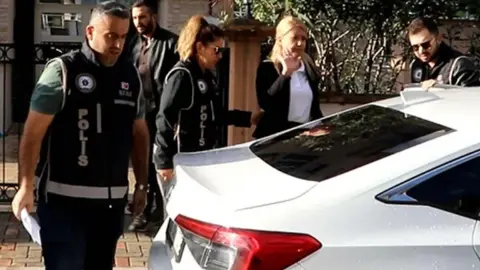 Merkezefendi Belediye Başkanı Şeniz Doğan adliyeye sevk edildi
