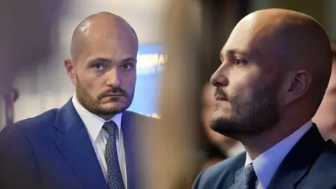 Çek Milyarder Michal Strnad Delfin İçin 30 Milyar Euro Teklif Etti
