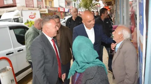 CHP Heyeti Kiraz ve Ödemiş’te Esnaf ile Üreticileri Dinledi
