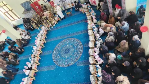 Emet’te miniklerin Kur’an eğitimi Bedi Besmele ile başladı