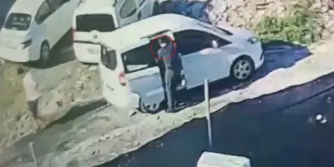 Büyükçekmece ve Bağcılar’daki iki cinayette yeni görüntüler: Şüpheli çöp toplayıcı gibi davranarak kaçmış