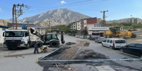 Hakkari belediyesinde hizmet atağı devam ediyor