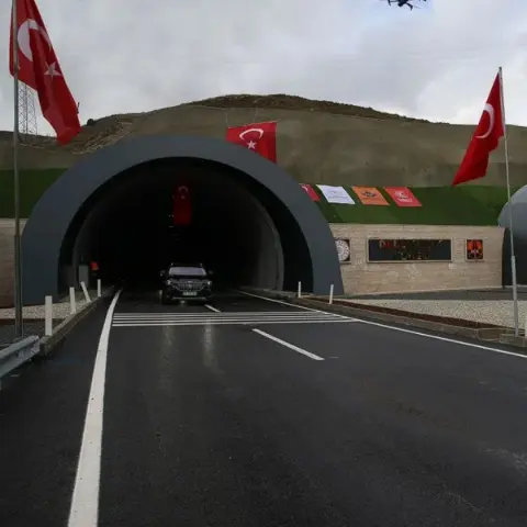 Dallıkavak Tüneli ulaşıma açıldı: 20 dakikalık yol 5 dakikaya düştü