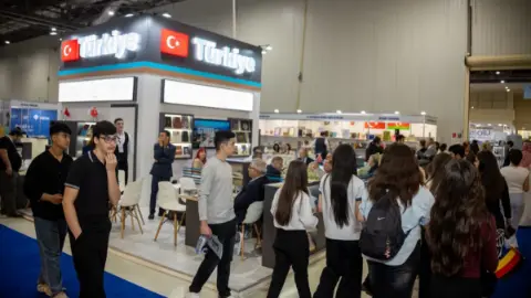 Yayıncılar Uluslararası Bakü Kitap Fuarı’nda