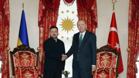 Erdoğan ve Zelenskiy'den Dolmabahçe'de Kritik Barış ve Ticaret Zirvesi