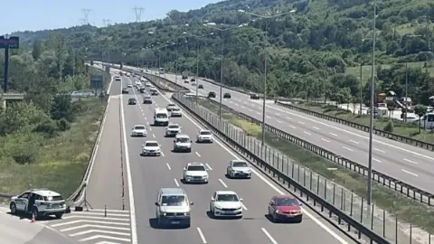 Trafiğe çıkacaklar dikkat! Karayolları Genel Müdürlüğü uyardı: 10 güzergahta yol çalışması var