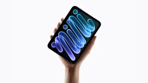 Apple yeni iPad mini’yi OLED ekran ve A20 Pro çiple tanıttı