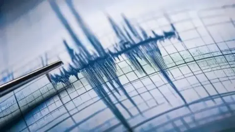 DEPREM Mİ OLDU SON DAKİKA! Az önce nerede deprem oldu, büyüklüğü kaç? 28 Ekim AFAD ve Kandilli son depremler listesi