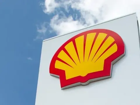 Shell'in karı üçüncü çeyrekte ikiye katlandı: 10,8 milyar dolarlık kâr beklentileri aştı