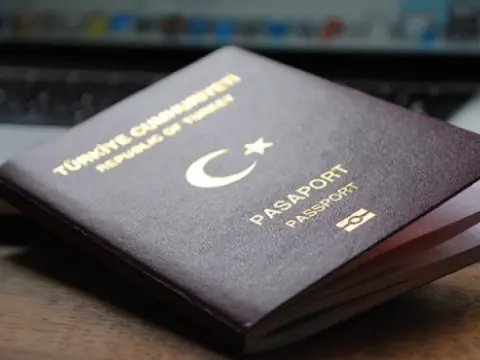 Karadağ'a gidecekler dikkat: THY'den 1 Kasım uyarısı
