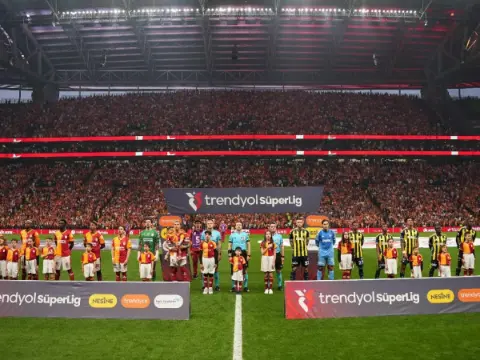 Galatasaray - Fenerbahçe maçı saat kaçta, hangi kanalda? İlk gol istatistiği dikkat çekti: İşte maç kadrosu
