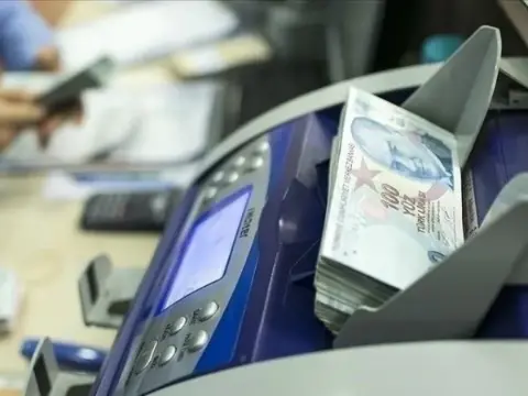 Bankalar bugün açık mı? 28 Ekim bankalar saat kaça kadar açık?