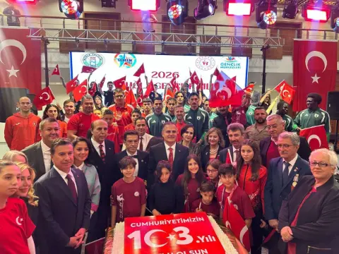 Muğla’da Cumhuriyet’in 103. Yılına Özel Kabul Töreni: Gençlik Korosu Sahne Aldı