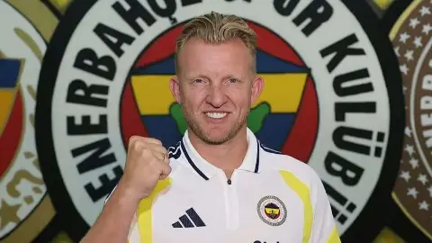 Fenerbahçe’de Dirk Kuyt Dönemi Başlıyor: İsmail Kartal’ın Yerine Geçti
