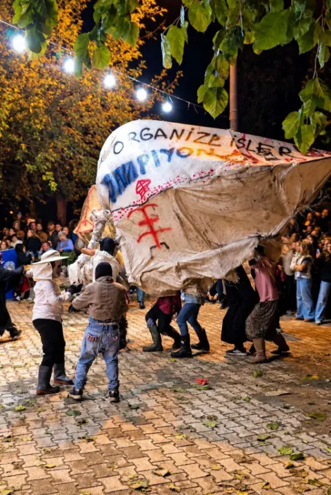 Cumhuriyet’le Yaşıt Gelenek: Milas Pınarcık’ta Kaddak Deve Bayramı