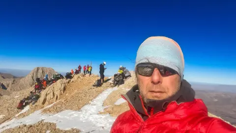 Salihlili dağcıdan anlamlı tırmanış