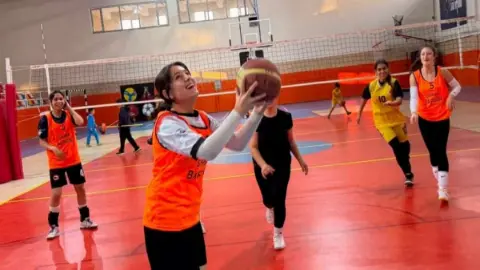 Silopi’de Cumhuriyet Bayramı Basketbol Turnuvasında Madalya Heyecanı