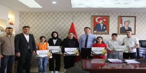 Şırnak'ta Öğrencilerin TEKNOFEST Başarısı Ödüllerle Taçlandı
