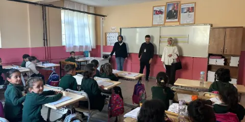 Uludere’de Öğrencilere İşitme Taraması