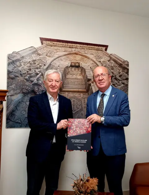 Yazar Beşir Ayvazoğlu’ndan Sivas İl Kültür ve Turizm Müdürlüğü’ne ziyaret