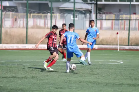 Yıldızlar futbolda heyecan başladı
