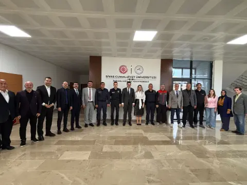 12 bin 242 öğrenci başvurdu, bin 827 kişi alınacak